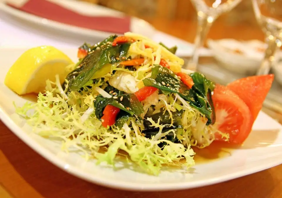 Dishes and details 3