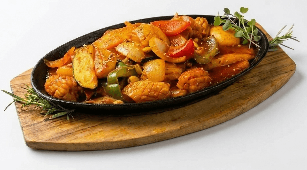 OJINGEO BOKKEUM GUKSU · 오징어 볶음 - Image 1